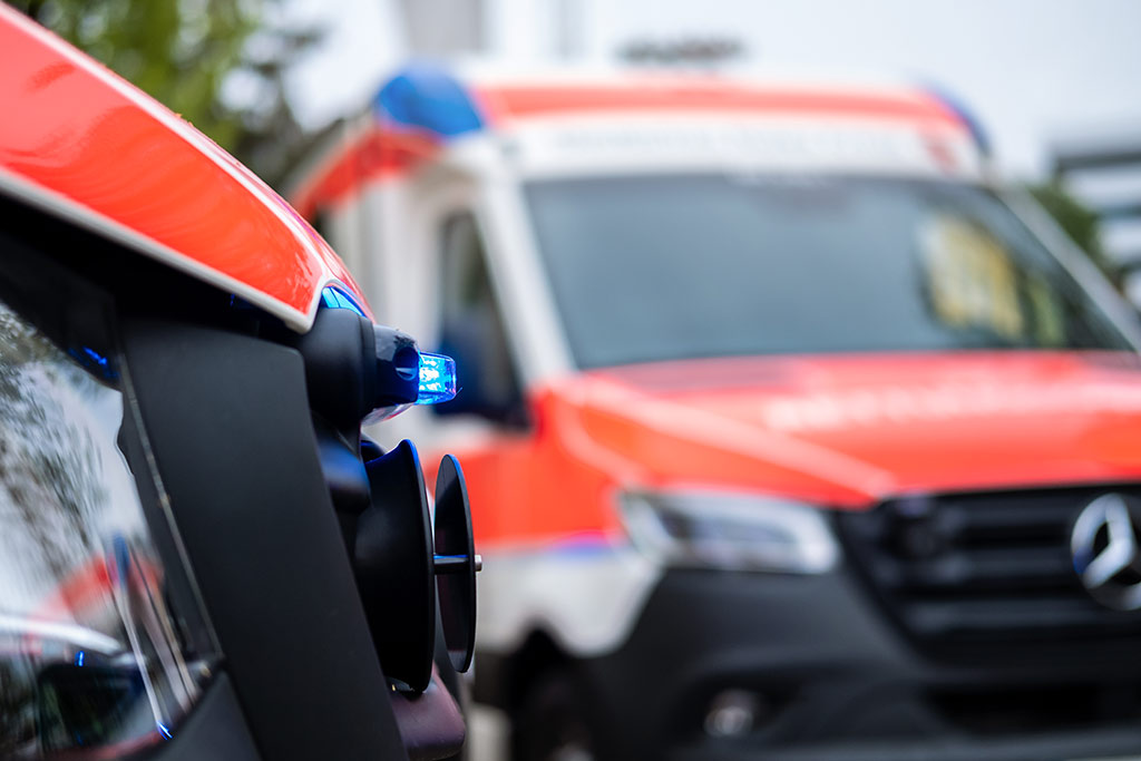 Detailbild Blaulicht am Rettungswagen
