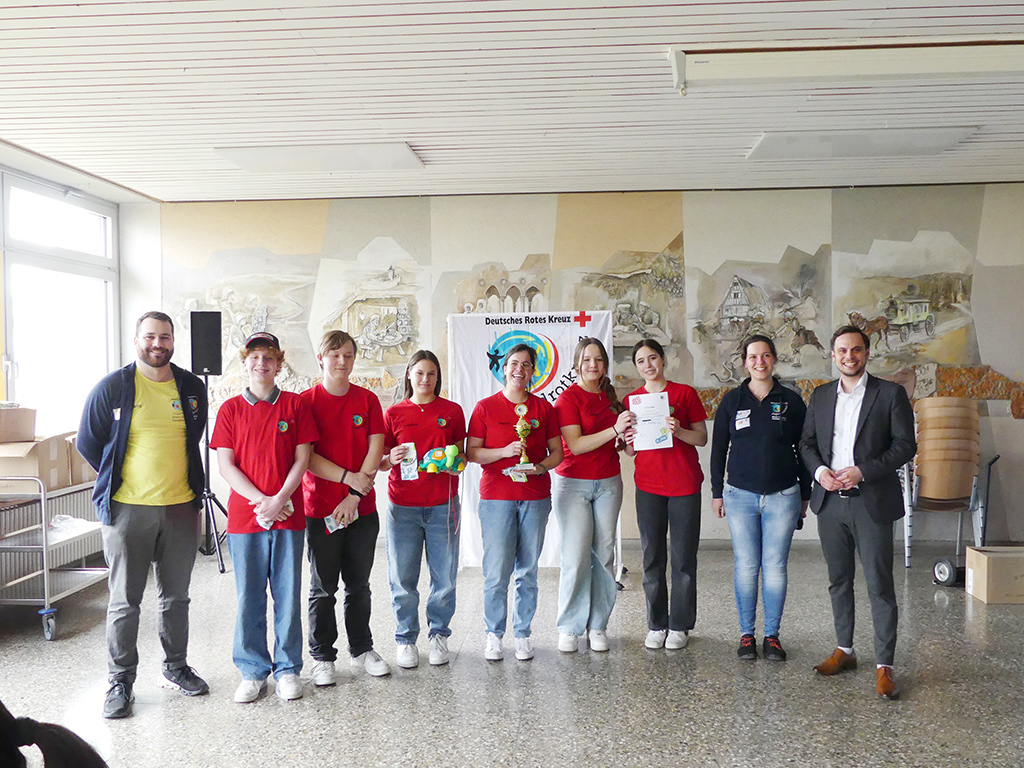 Siegergruppe der Stufe 2 aus Epfenbach mit 6 Jugendlichen und der Gruppenleitung